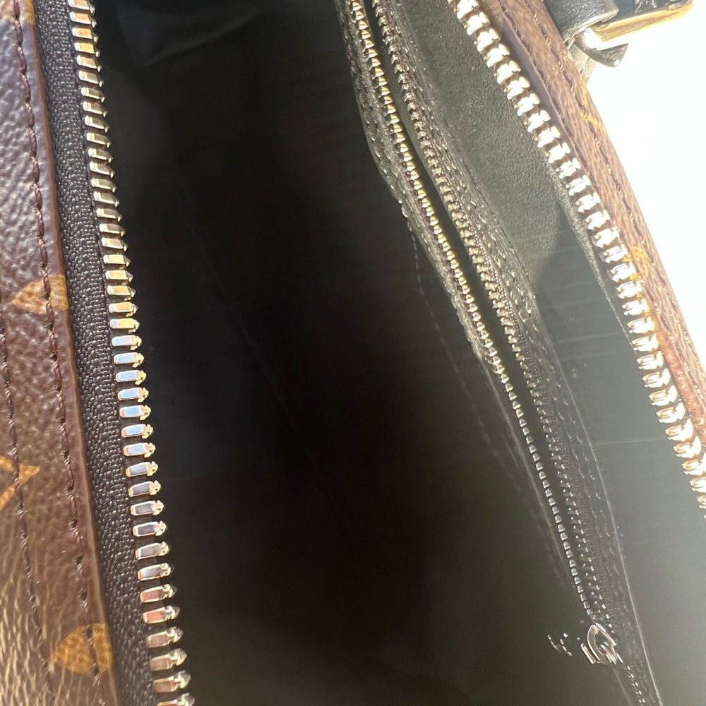 LOUIS VUITTON - Speedy Soft 30 Dark - Picture 8 of 13